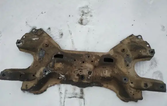 Honda Insight Front subframe