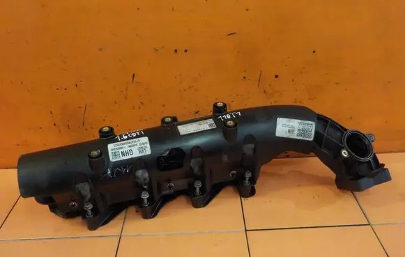 Opel Astra J Intake manifold 55578375