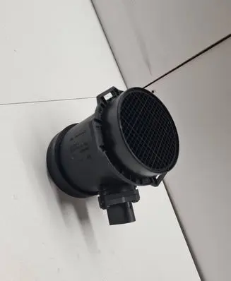 BMW X5 E53 Mass air flow meter 1433567 0280217814