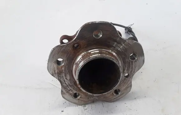 Renault Kadjar Rear wheel hub 432024EA0A