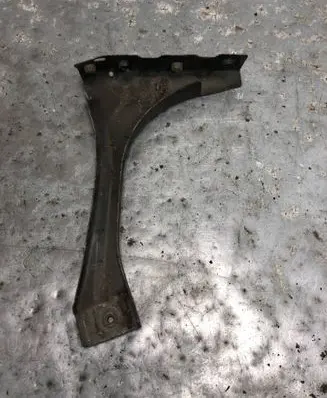 Audi A6 S6 C5 4B Fender mounting bracket 4B0821138ABILI 4B0821138A