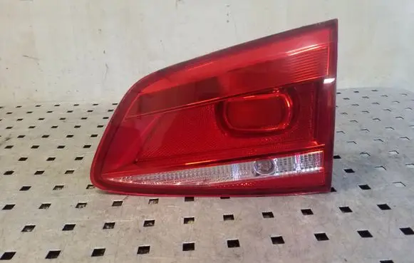 Volkswagen PASSAT B7 Tailgate rear/tail lights 3AF945094B