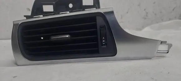 Audi A6 S6 C7 4G Dashboard side air vent grill/cover trim 4G1820901 9025700
