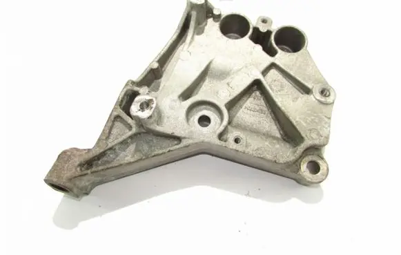 Fiat 500L A/C compressor mount bracket 55246724
