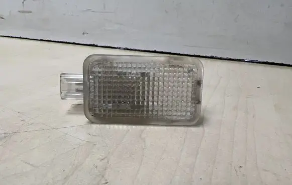 Opel Zafira B Number plate light PBTGF20