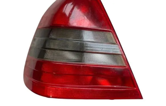 Mercedes-Benz C W202 Rear/tail lights 2028200964