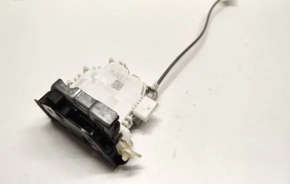 Audi A4 S4 B9 Front door lock 8X1837016C