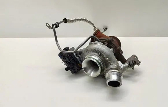 BMW 5 G30 G31 Turbo 8579212 857921204