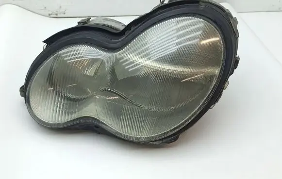 Mercedes-Benz C W203 Headlight/headlamp A2038200161 0301166201