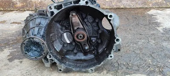 Seat Toledo III (5P) Manual 5 speed gearbox GQQ07065