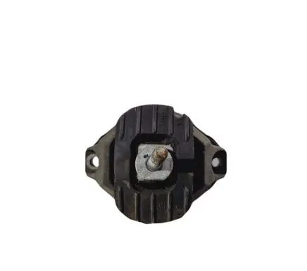 BMW 5 E60 E61 Engine mount bracket 6761089 586309F