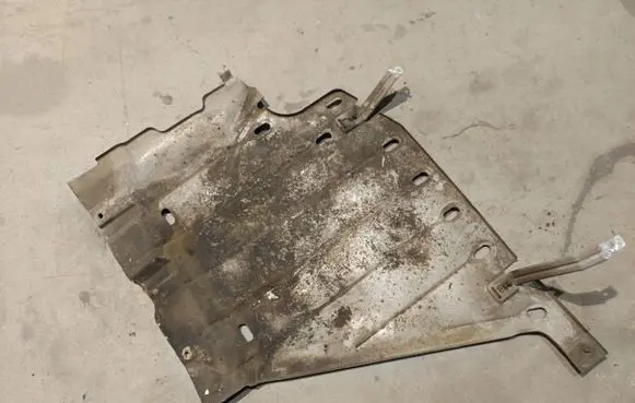Opel Astra G Engine splash shield/under tray