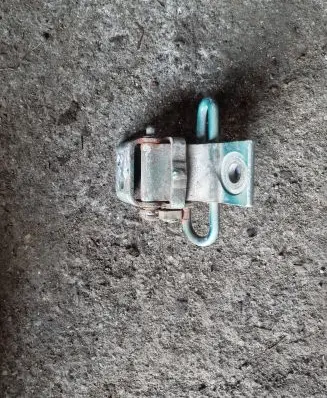 Audi 80 90 S2 B4 Front door lower hinge 