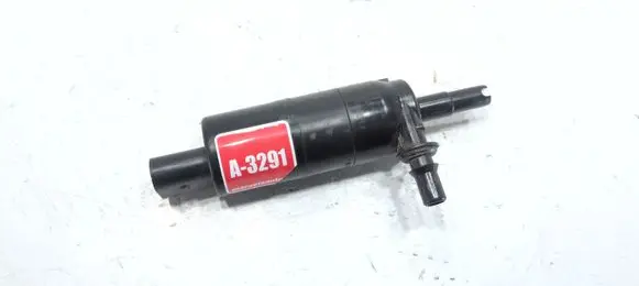 Volkswagen PASSAT B7 Windscreen/windshield washer pump 6R0955681