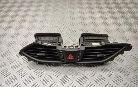 Hyundai i30 Dash center air vent grill 93730G3000 97401G4000