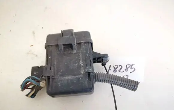 Toyota Previa (XR30, XR40) II Fuse box set