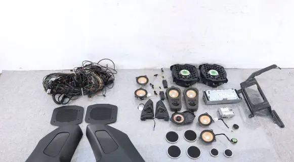 BMW X5M E70 Audio system kit 7847674 239332 9286863