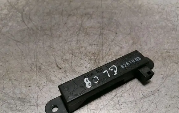 Mercedes-Benz GL X164 Keyless (KESSY) go control unit/module A1648201575