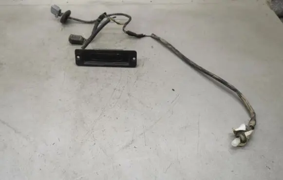Tailgate opening switch