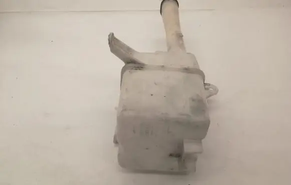 Toyota Corolla Verso E121 Windshield washer fluid reservoir/tank 060851054