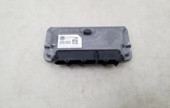 Volkswagen Polo V 6R Engine control unit/module 03C906024CN