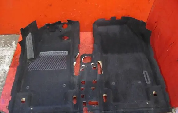 Citroen C3 Aircross Front floor carpet liner 1838640