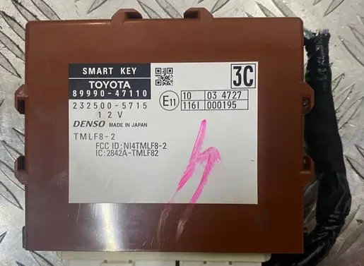 Toyota Prius+ (ZVW40) Keyless (KESSY) go control unit/module PRIUSZVW40