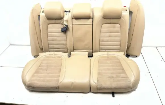 Volkswagen PASSAT B6 Second row seats