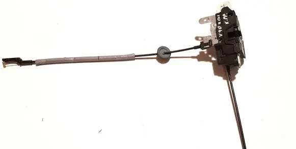 Volvo V40 Front door lock 31391824 933379108 932634103