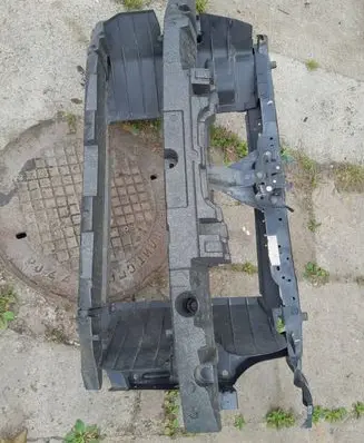 Nissan Qashqai Radiator support slam panel