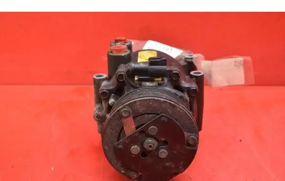 Ford Fiesta Air conditioning (A/C) compressor (pump) 8V5119D629EF