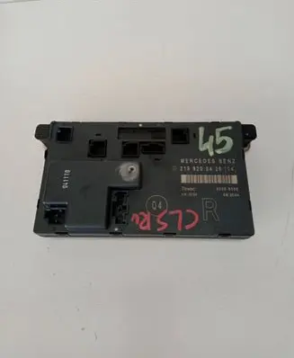 Mercedes-Benz CLS C219 Door central lock control unit/module 2198200426