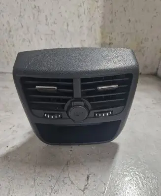 Peugeot 508 Rear air vent grill 9688876277