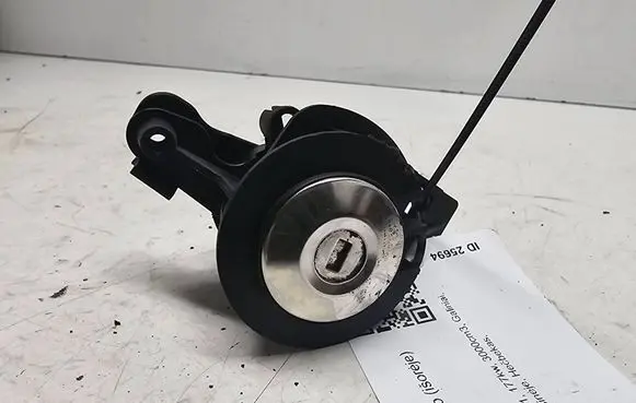 Jaguar XF X250 Tailgate exterior lock 