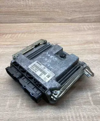 Toyota Yaris Engine control unit/module ECU 896610DP10 0281019995