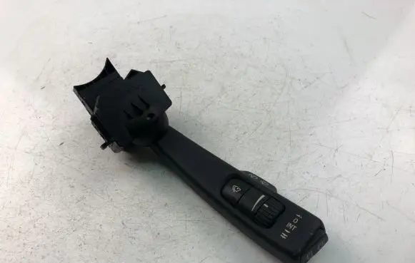 Volvo S40 Indicator stalk 17D770
