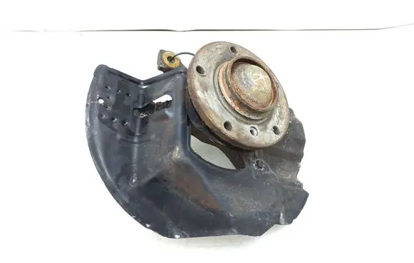 BMW Z4 E85 E86 Front wheel hub