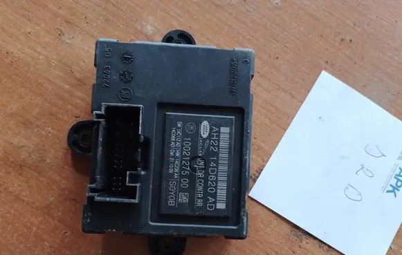 Jaguar XF Door control unit/module AH2214D620AD 1002127500