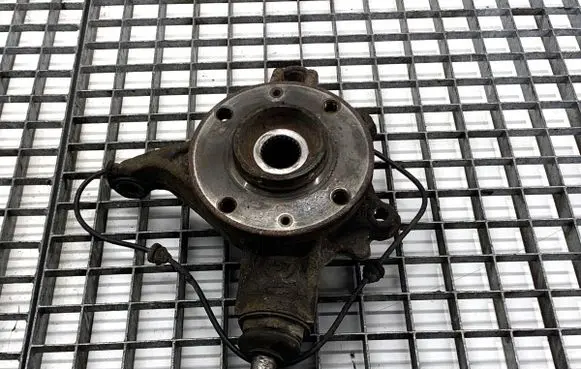 Citroen DS4 Front wheel hub spindle knuckle 