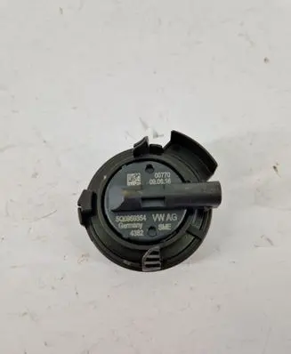 Volkswagen Golf Sportsvan Airbag deployment crash/impact sensor 5Q0959354