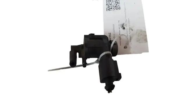 Volkswagen PASSAT B6 Turbo solenoid valve 1K0906283A