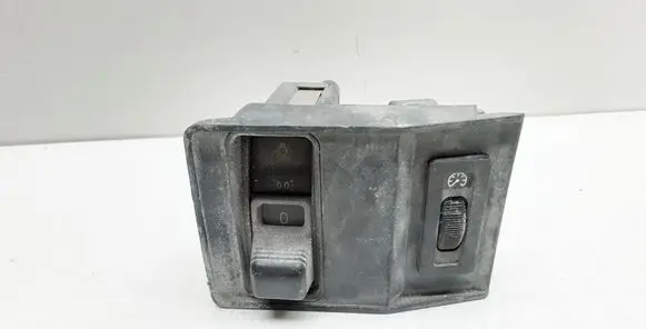 BMW 5 E34 Light switch 8110497