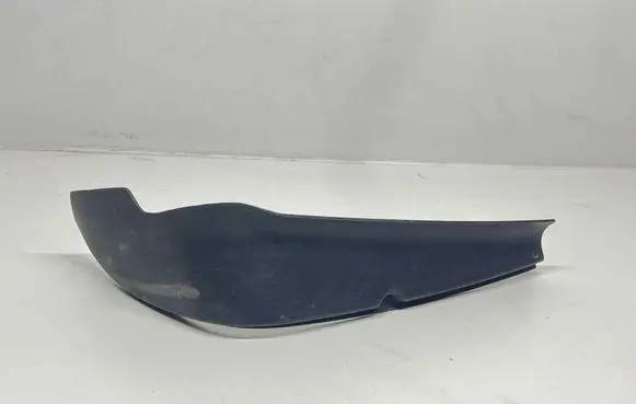 Volkswagen Touran I Rear/tail light trim molding 1T0945311