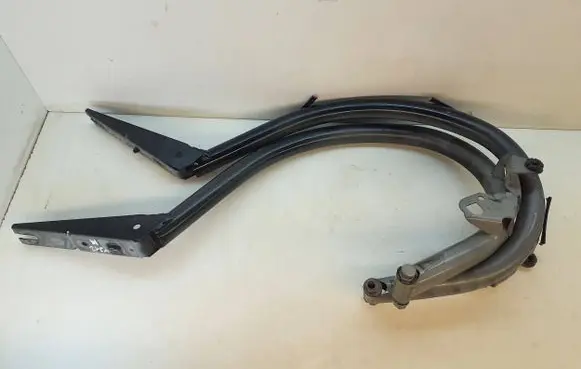 Mercedes-Benz E W212 Tailgate/trunk/boot hinge A2127500128
