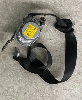 Iveco Daily 6th gen Front seatbelt 5801639771
