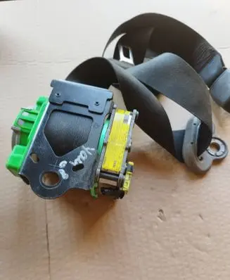 Toyota Yaris Front seatbelt 305563199fka 501Pa9H2q0 6999909