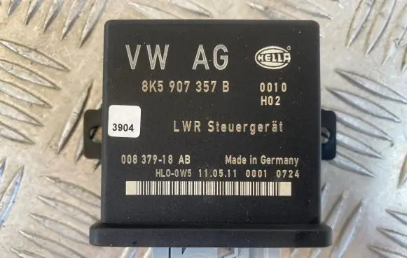 Audi A4 S4 B8 8K Light module LCM 8K5907357B 00837918AB