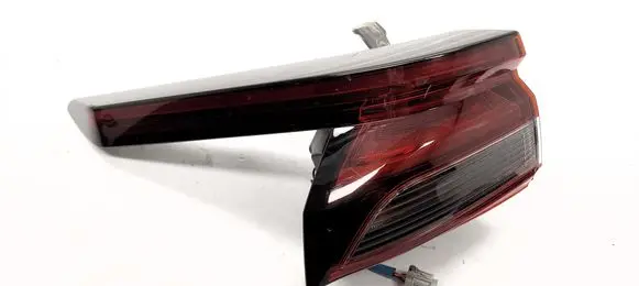 Nissan Qashqai J12 Rear/tail lights 2208D02F