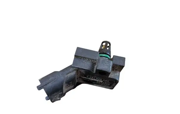 Volvo V70 Air pressure sensor 8677288 0261230090