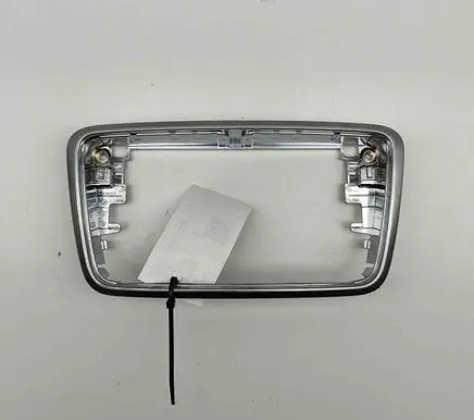 Mercedes-Benz A W176 Radio/GPS head unit trim A1766890018